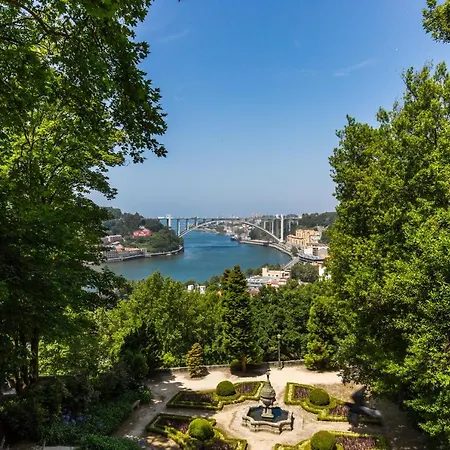 Francos Relaxing By The Metro شقة *