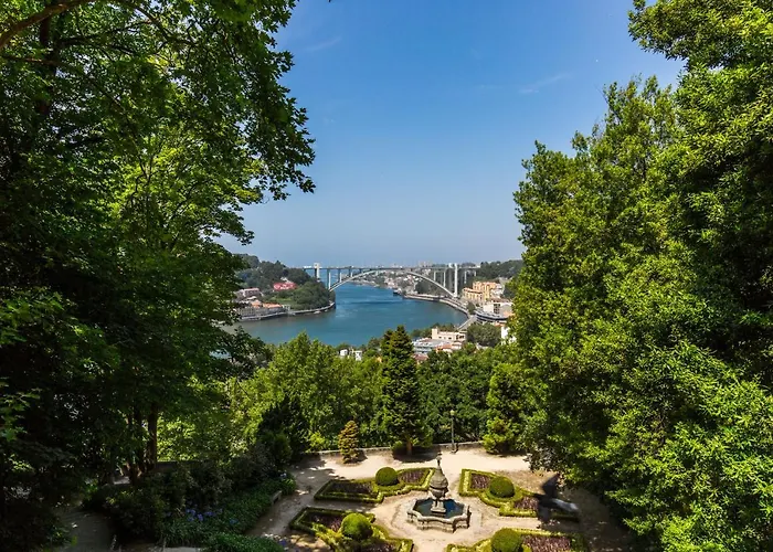 Francos Relaxing By The Metro דירה *