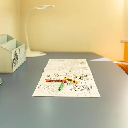 Francos Relaxing By The Metro Apartment Porto