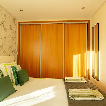 Apartment Francos Relaxing By The Metro Porto