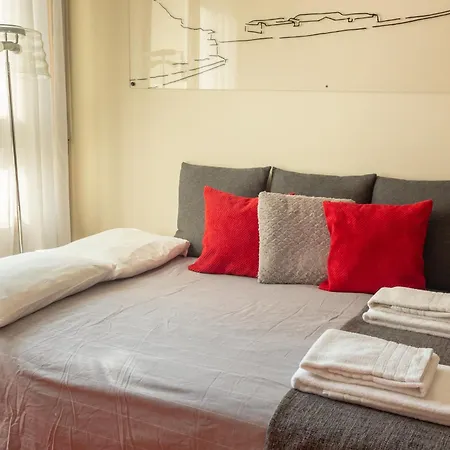 Francos Relaxing By The Metro *