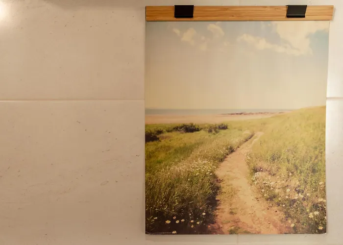 Francos Relaxing By The Metro Porto